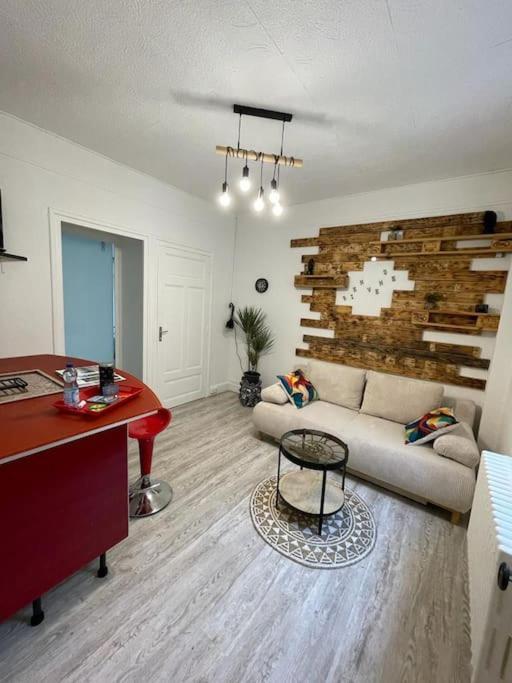 Appartement Le Nid Du Phoenix - Proche Thermes & Parcs - Rez De Chaussee *