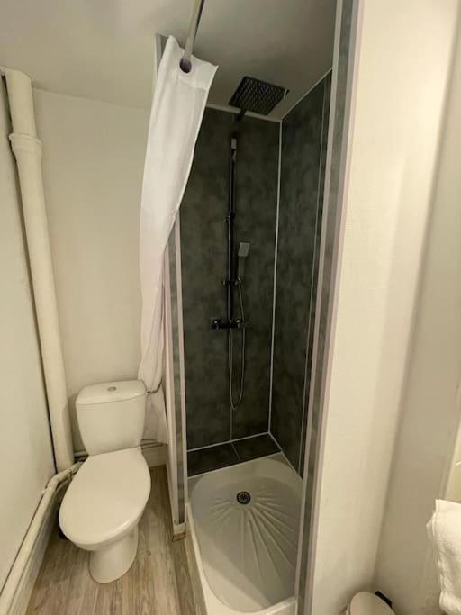 Le Nid Du Phoenix - Proche Thermes & Parcs - Rez De Chaussee