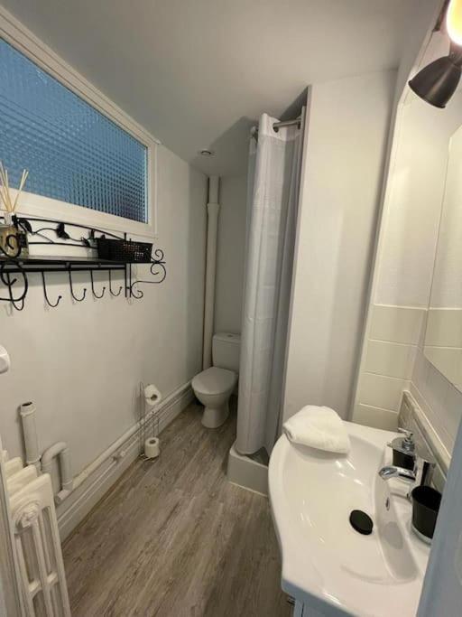 Appartement Le Nid Du Phoenix - Proche Thermes & Parcs - Rez De Chaussee